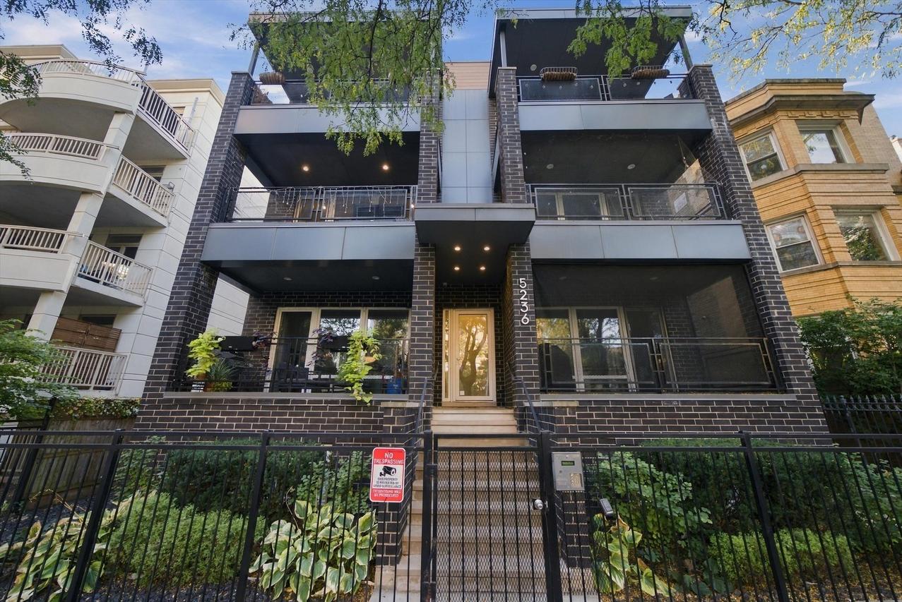 5236 N Kenmore Ave. #2S, Chicago, IL 60640