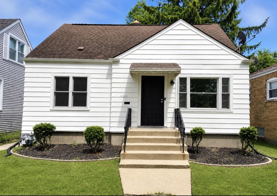 14337 Parnell Ave., Harvey, IL 60426