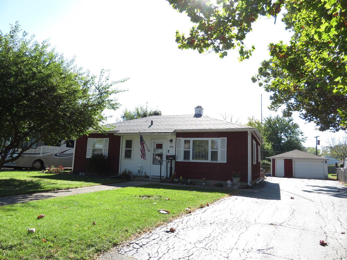 1304 Schriber Ave., Joliet, IL 60435