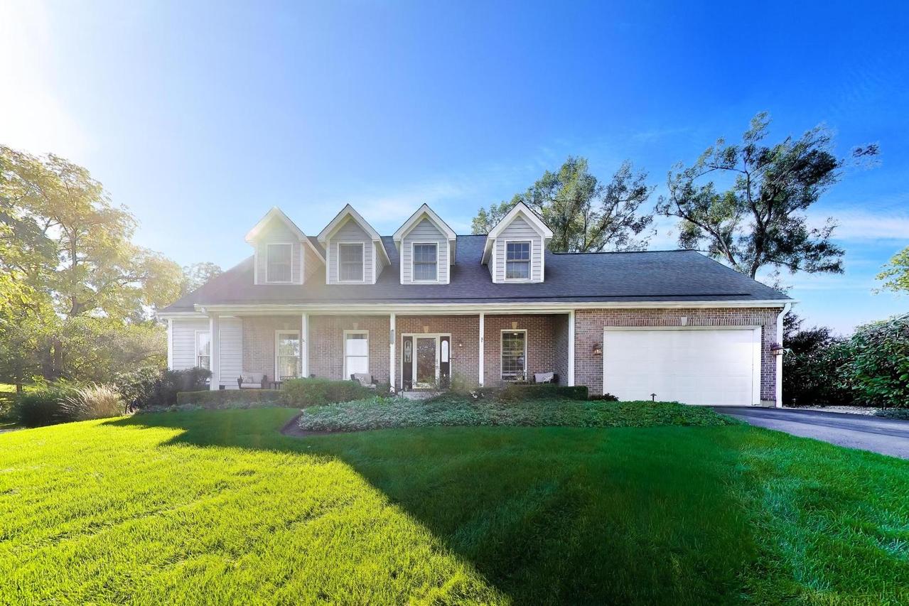 8911 Mckinley Dr., Barrington, IL 60010