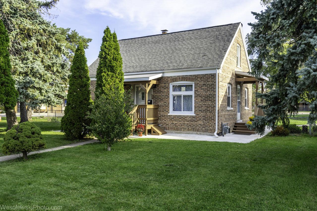2807 Elder Ln., Franklin Park, IL 60131