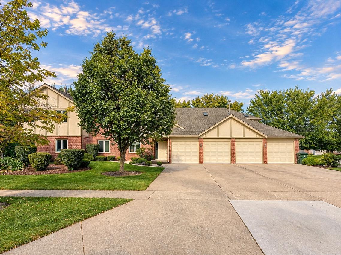 801 Timber Pl. #113, New Lenox, IL 60451