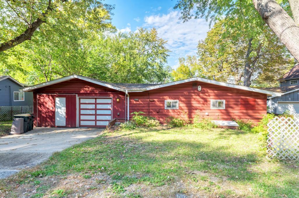 9237 Van Emmon Rd., Yorkville, IL 60560