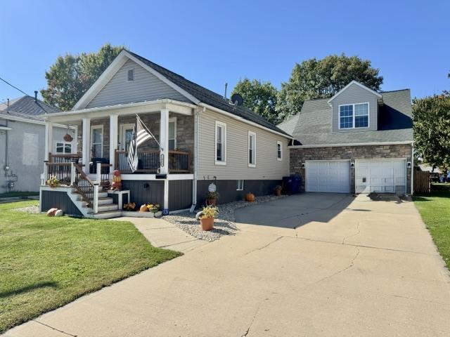 1903 Laharpe St., Lasalle, IL 61301