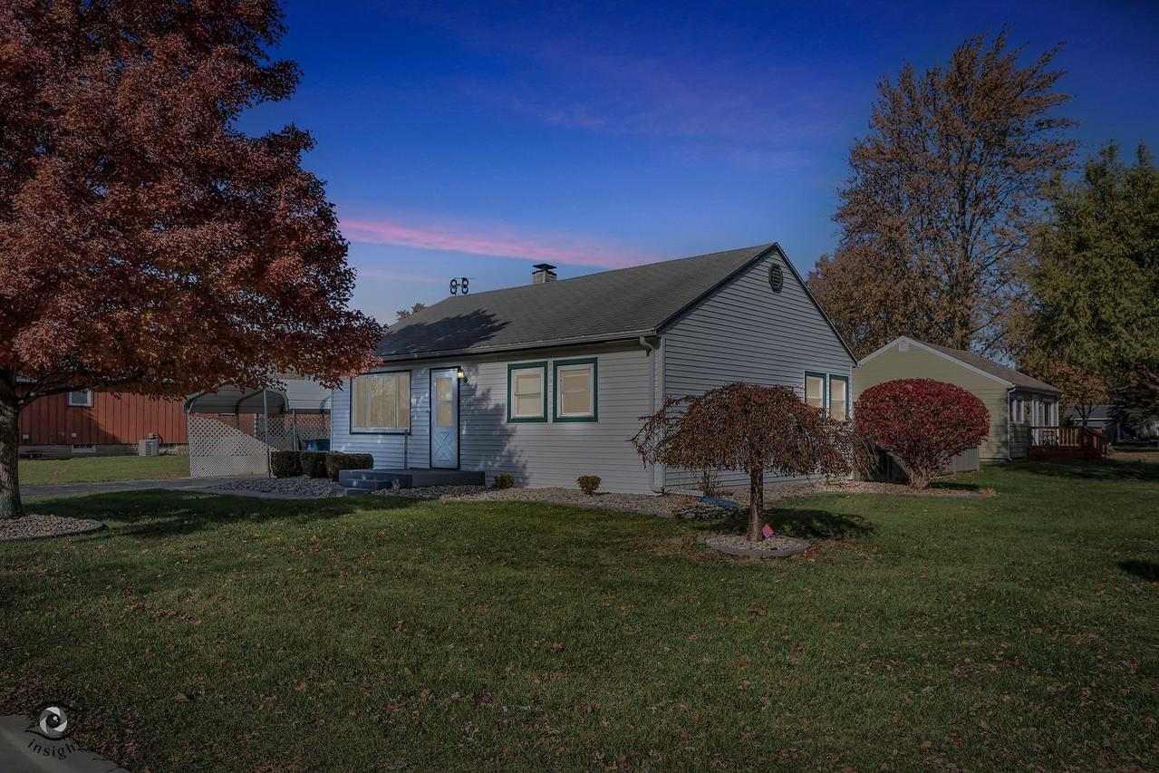 1071 E Broadway St., Bradley, IL 60915