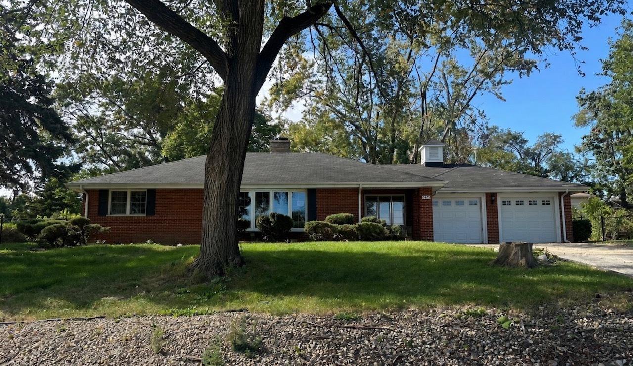 9410 S 86th Ct., Hickory Hills, IL 60457