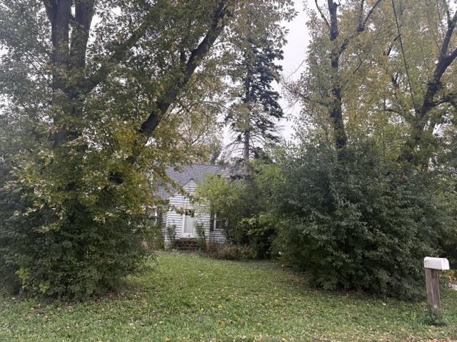 407 N Grant St., Westmont, IL 60559