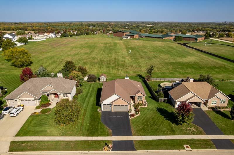 1139 Wake Forest Pkwy., Rockton, IL 61072