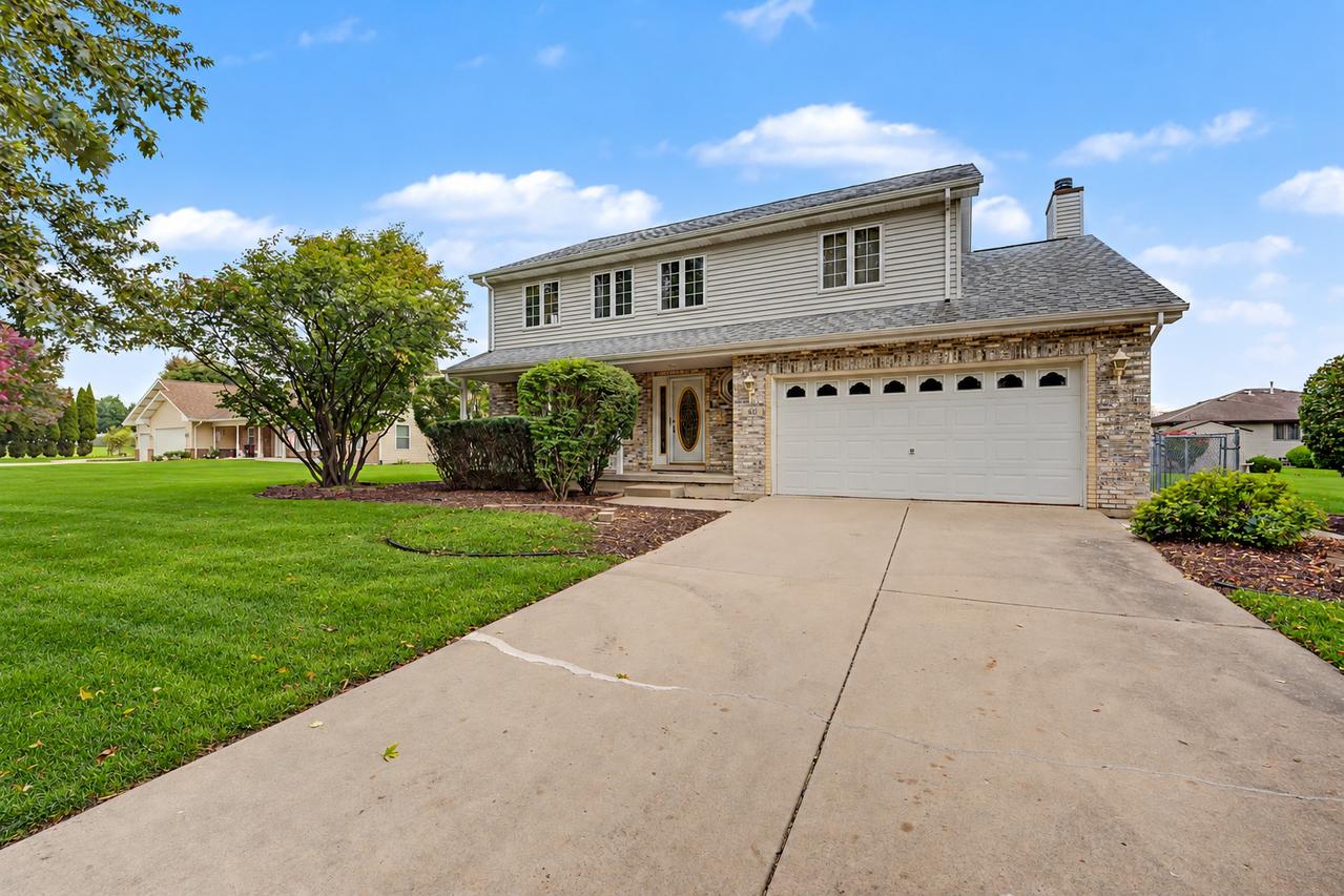 611 Flambeau Ct., Romeoville, IL 60446