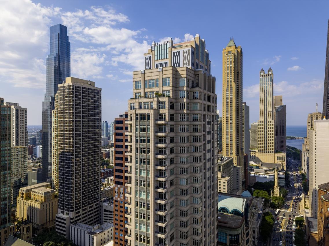 118 E Erie St. #28F, Chicago, IL 60611