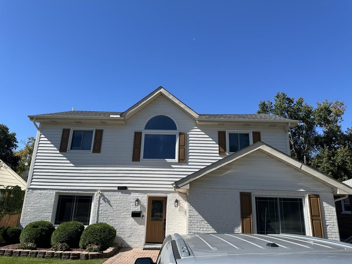 836 S Spring Rd., Elmhurst, IL 60126