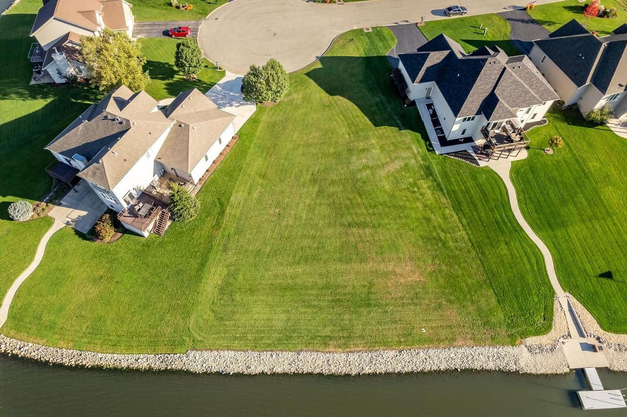 12650 Whitnall Pl., Winnebago, IL 61088