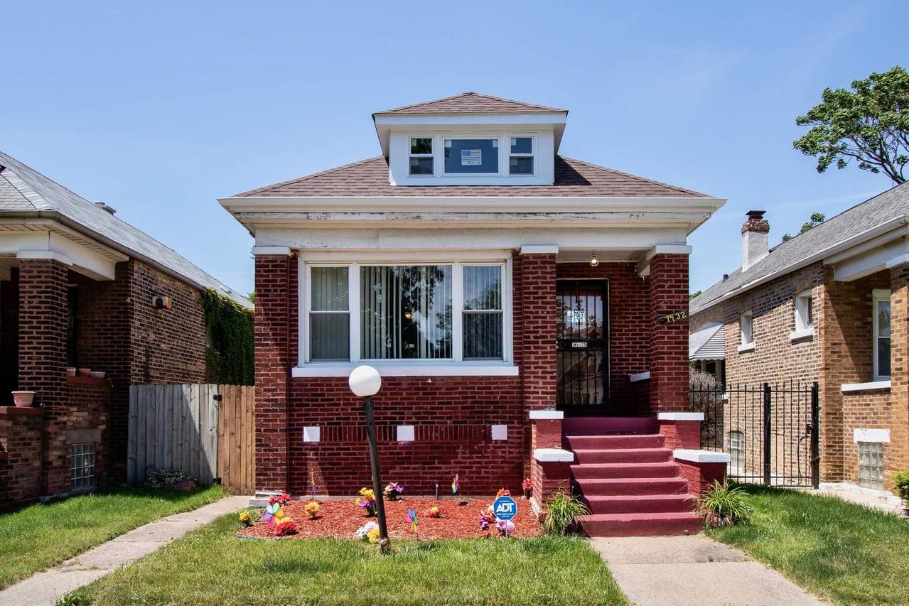 7532 S Indiana Ave., Chicago, IL 60619