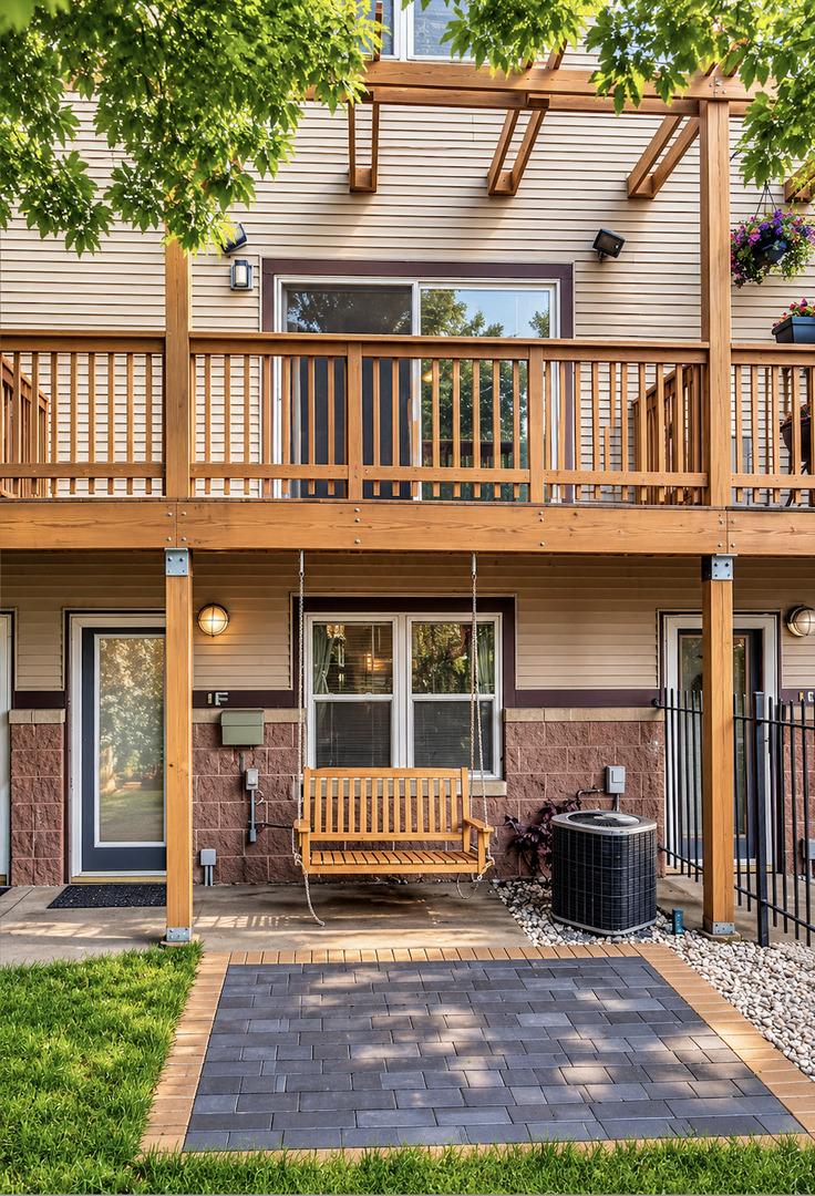 1540 N Greenview Ave. #F, Chicago, IL 60642