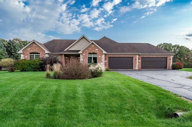 2223 Winding Creek Dr., Belvidere, IL 61008