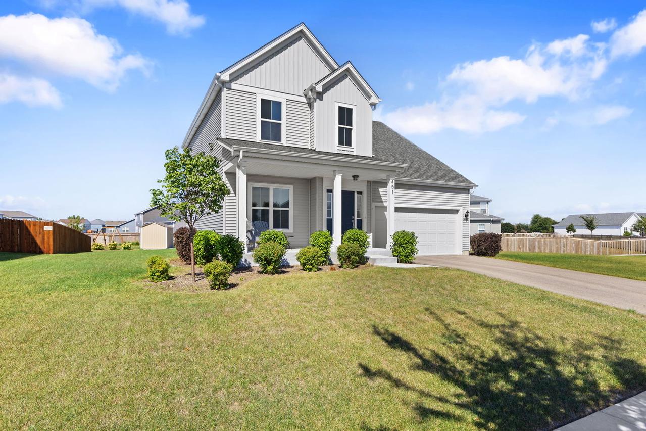 451 Mary Ann Cir., Sycamore, IL 60178
