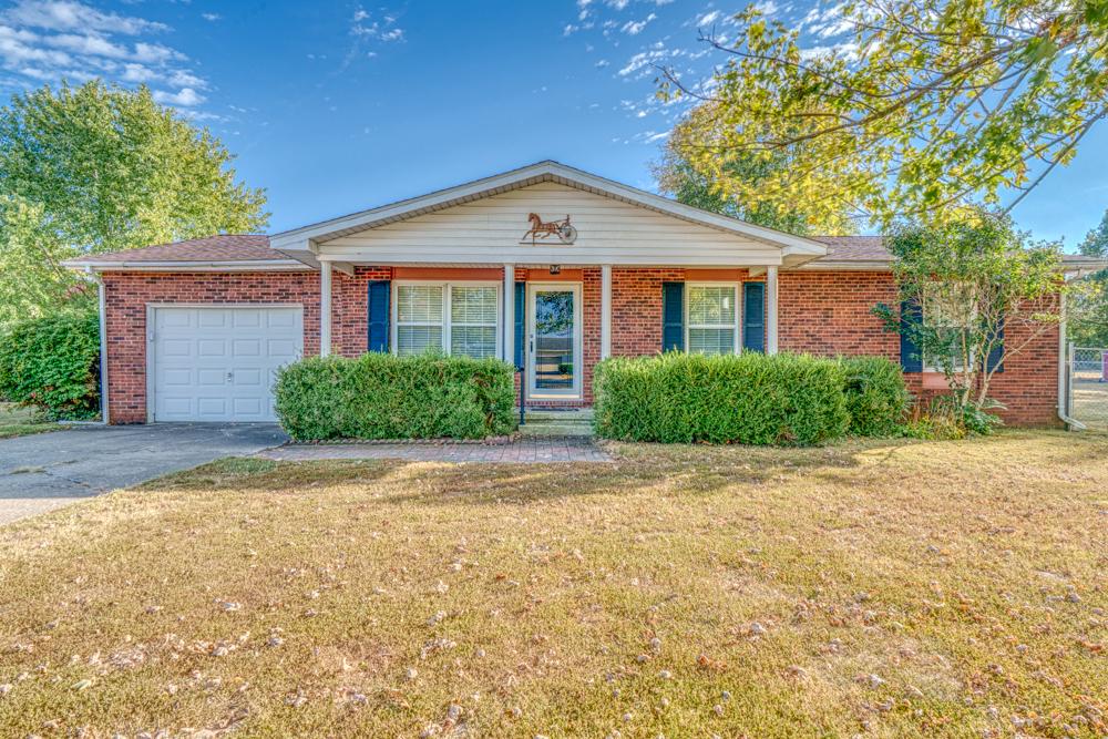 14927 E Clearview Rd., Mt Vernon, IL 62864