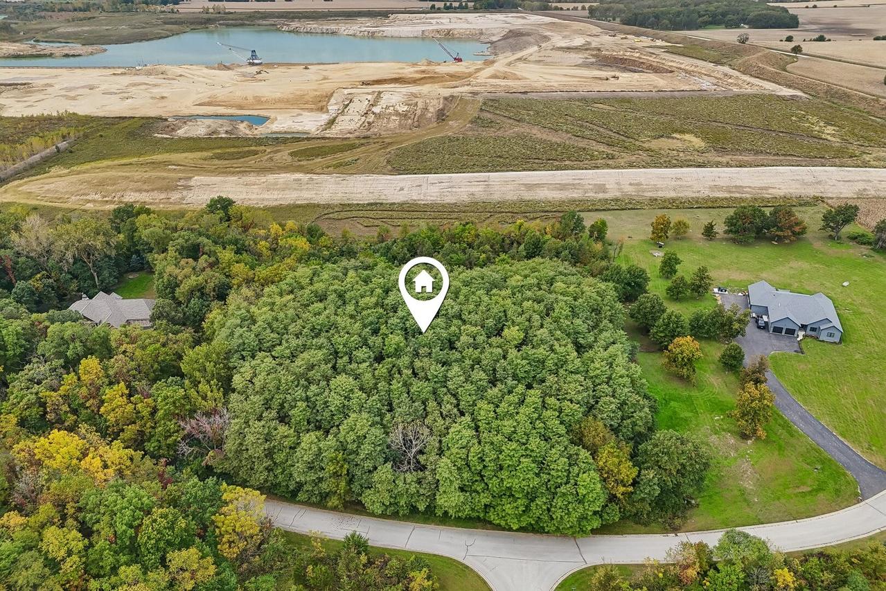 0S701 Autumn Woods Ln., Elburn, IL 60119