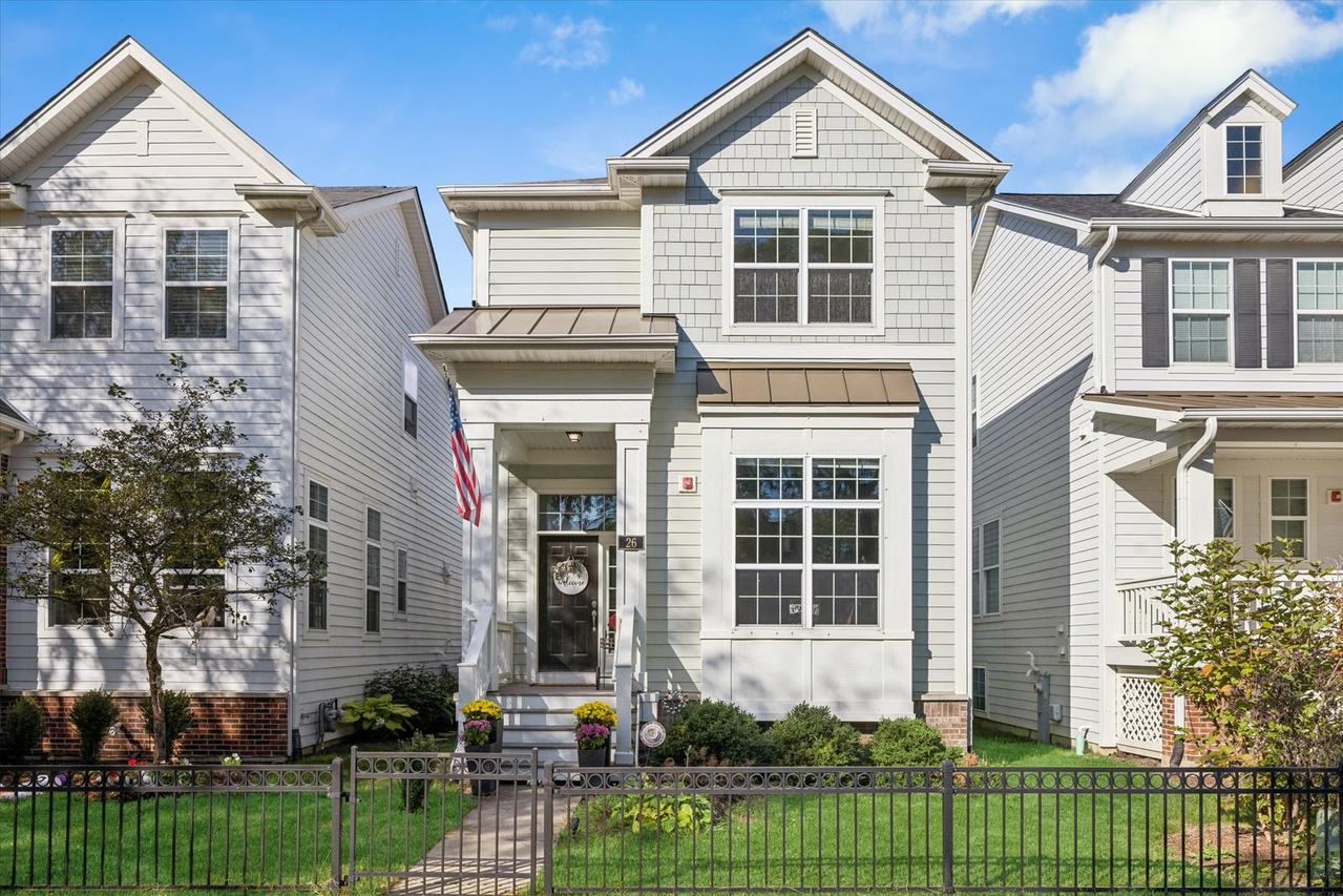 26 N Dryden Pl., Arlington Heights, IL 60004