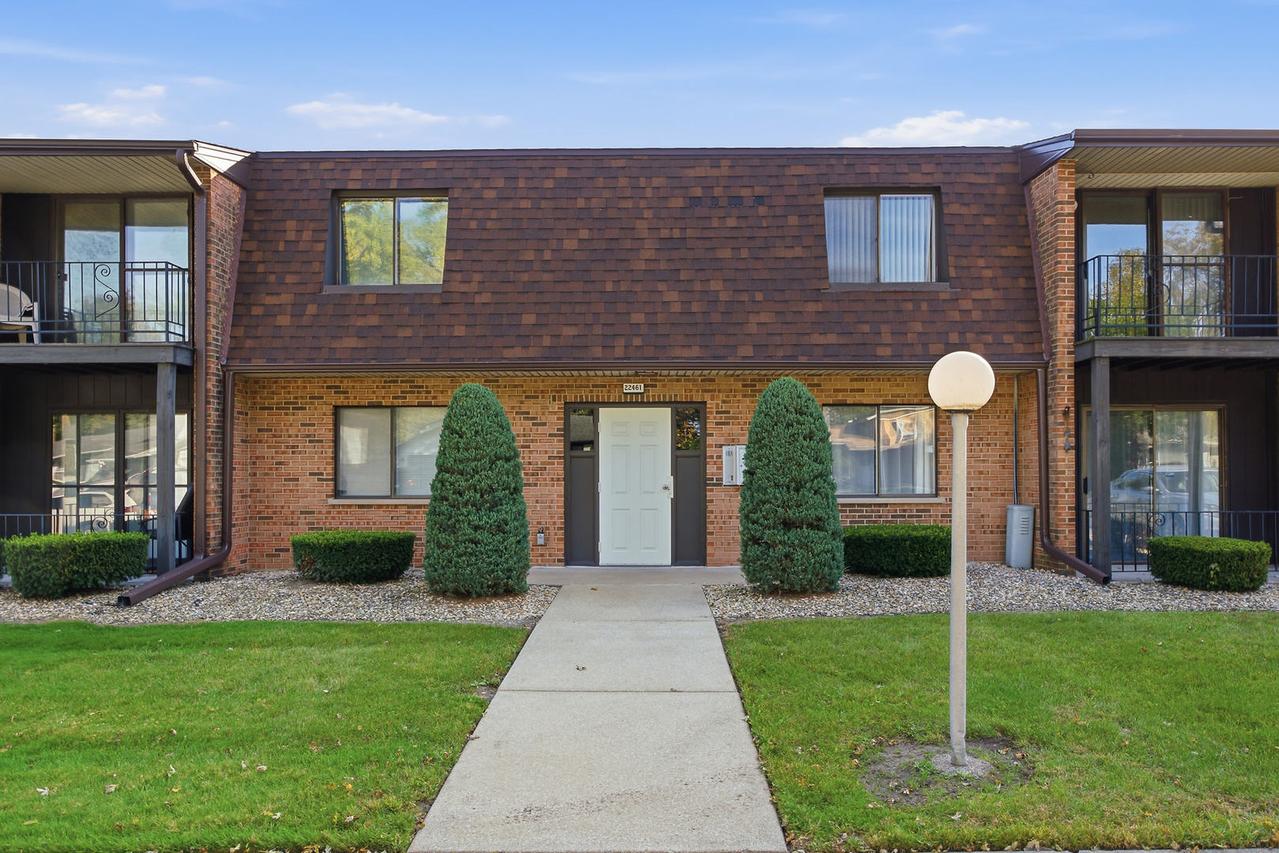 22461 Pleasant Dr. #19, Richton Park, IL 60471