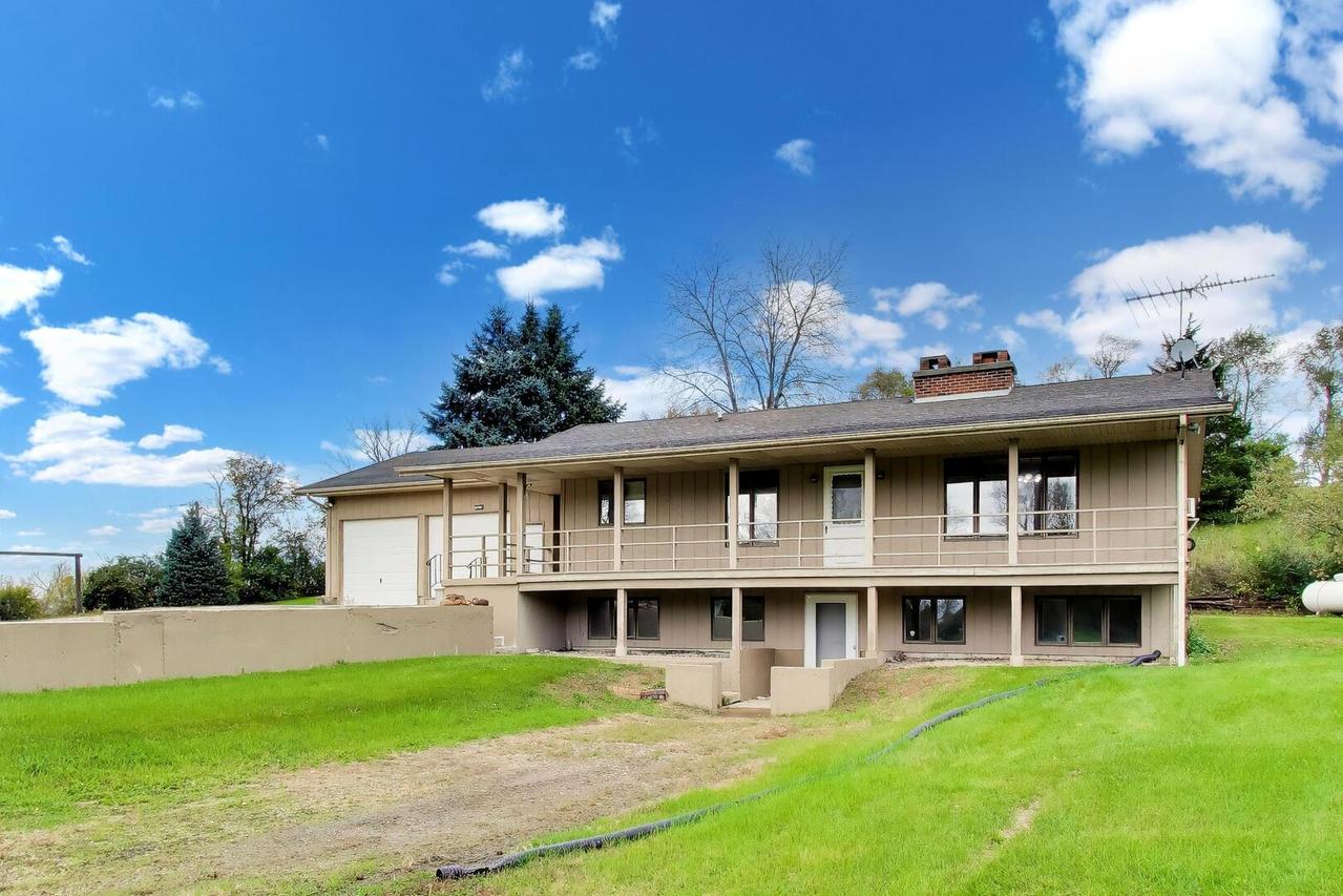 15N573 Mccornack Rd., Elgin, IL 60124