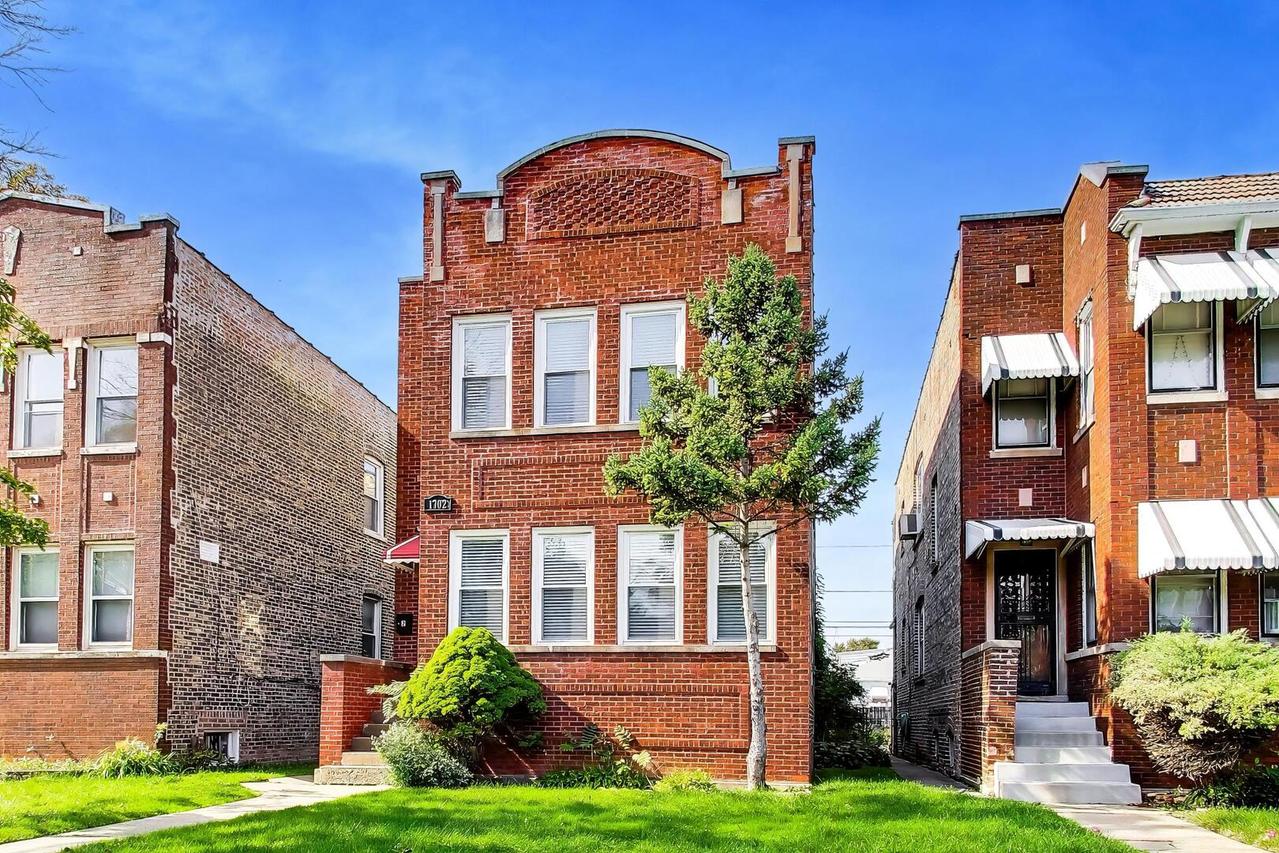 1702 N Meade Ave., Chicago, IL 60639