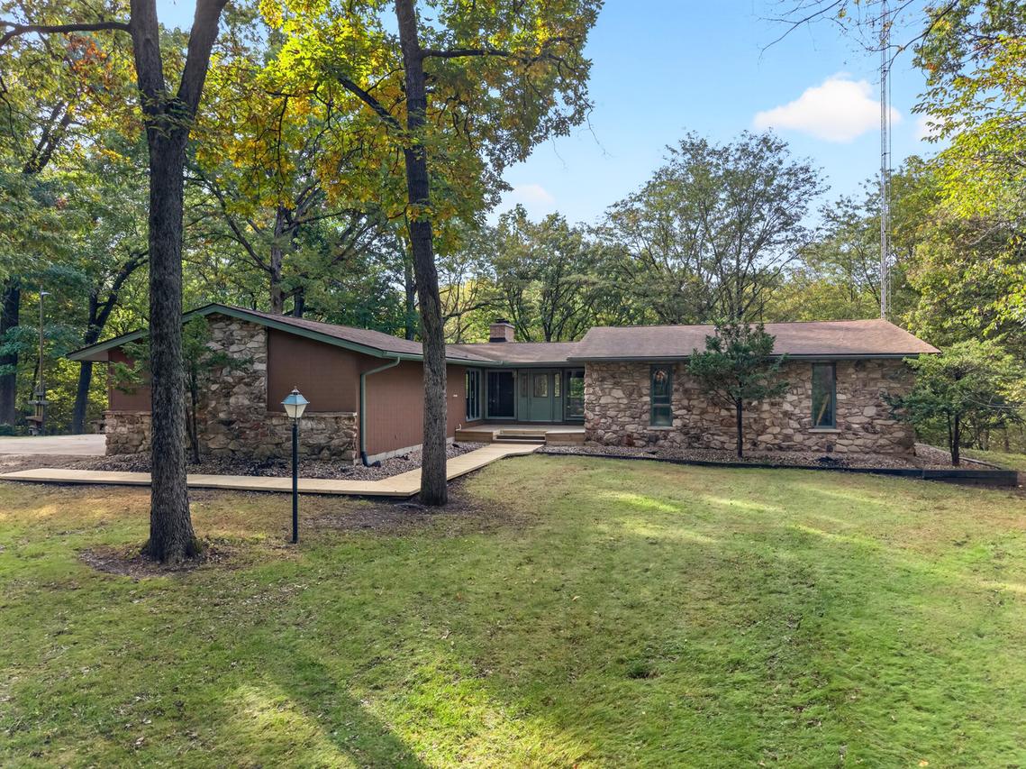 7553 Audubon Dr., Hennepin, IL 61327