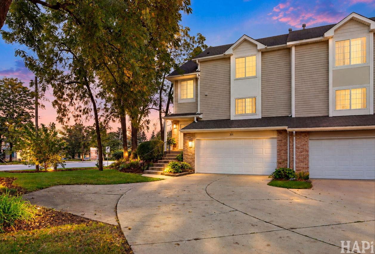 301 Stevens Ct., Grayslake, IL 60030