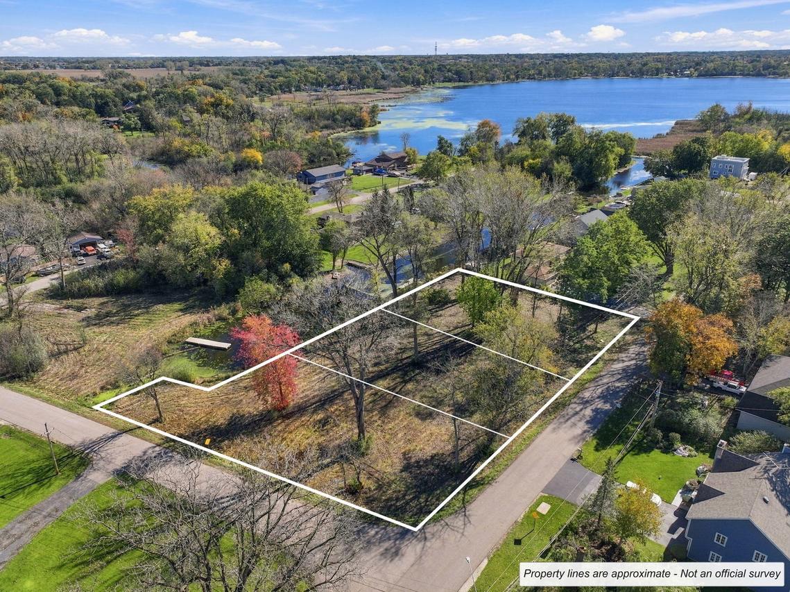 41155 N Lincoln Ave., Antioch, IL 60002