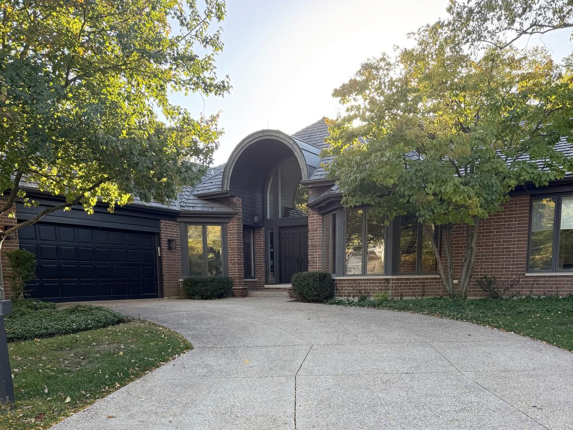 1630 Freesia Ct., Highland Park, IL 60035