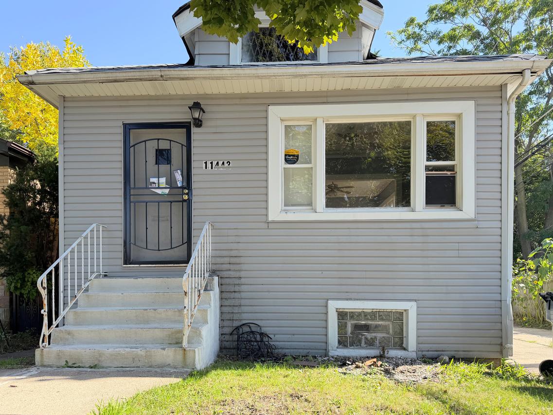 11443 S Aberdeen St., Chicago, IL 60643