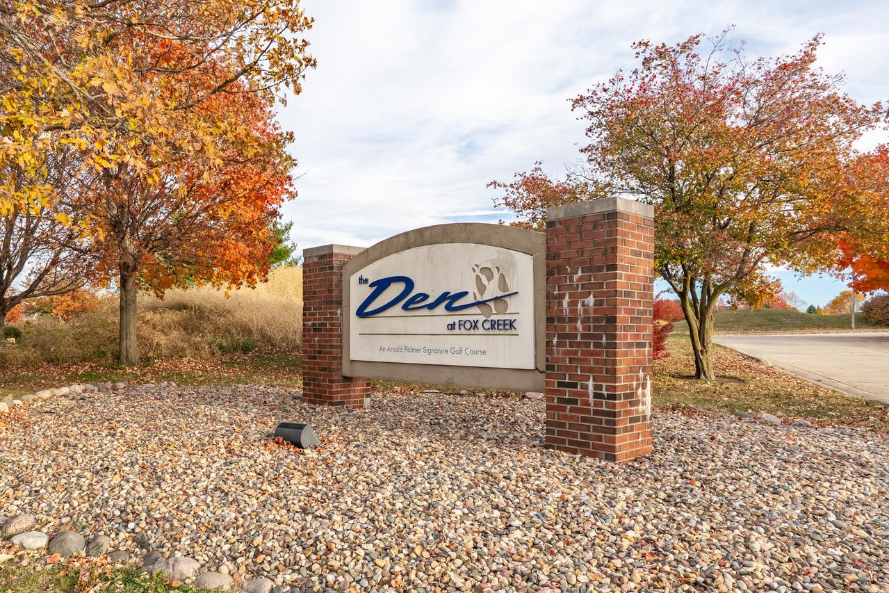 3311 Carrington Ln., Bloomington, IL 61705
