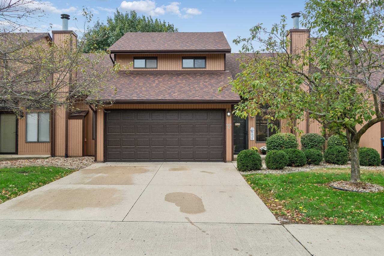 1321 Dresden Dr. #C, Morris, IL 60450