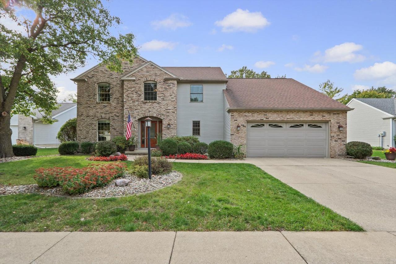 2403 Waterbury Pl., Champaign, IL 61822