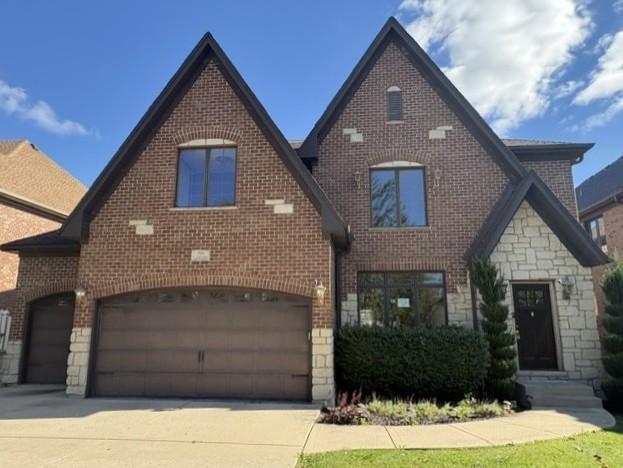 795 N Kenilworth Ave., Elmhurst, IL 60126