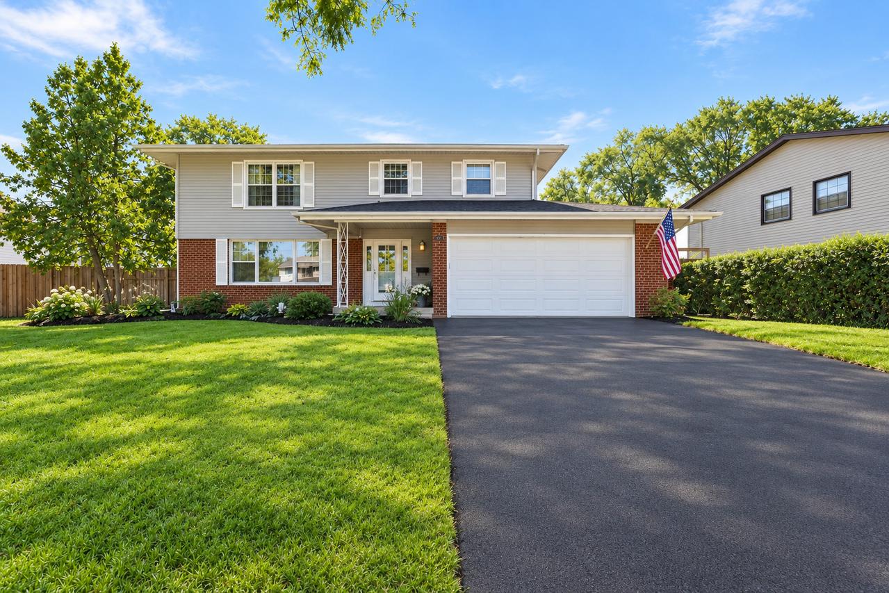 748 Milbeck Ct., Elk Grove Village, IL 60007