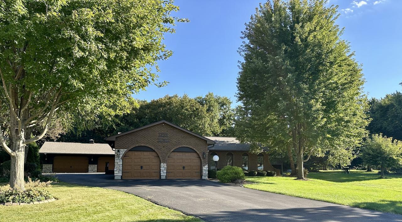 1755 Jo Mar Ct., Aurora, IL 60505