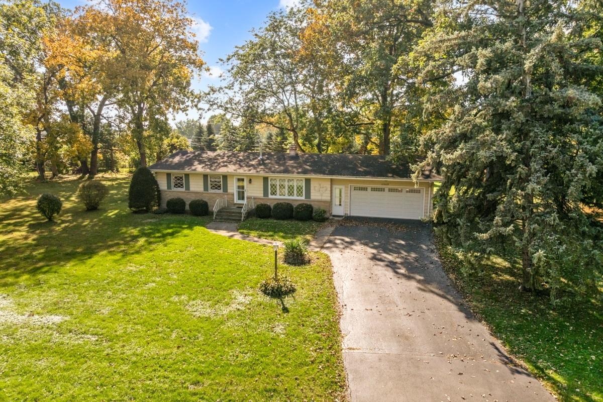 12609 Northwood Dr., Genoa, IL 60135
