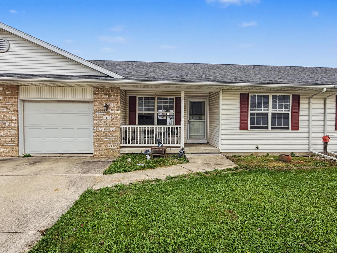 110 Fleming Ct., Watseka, IL 60970