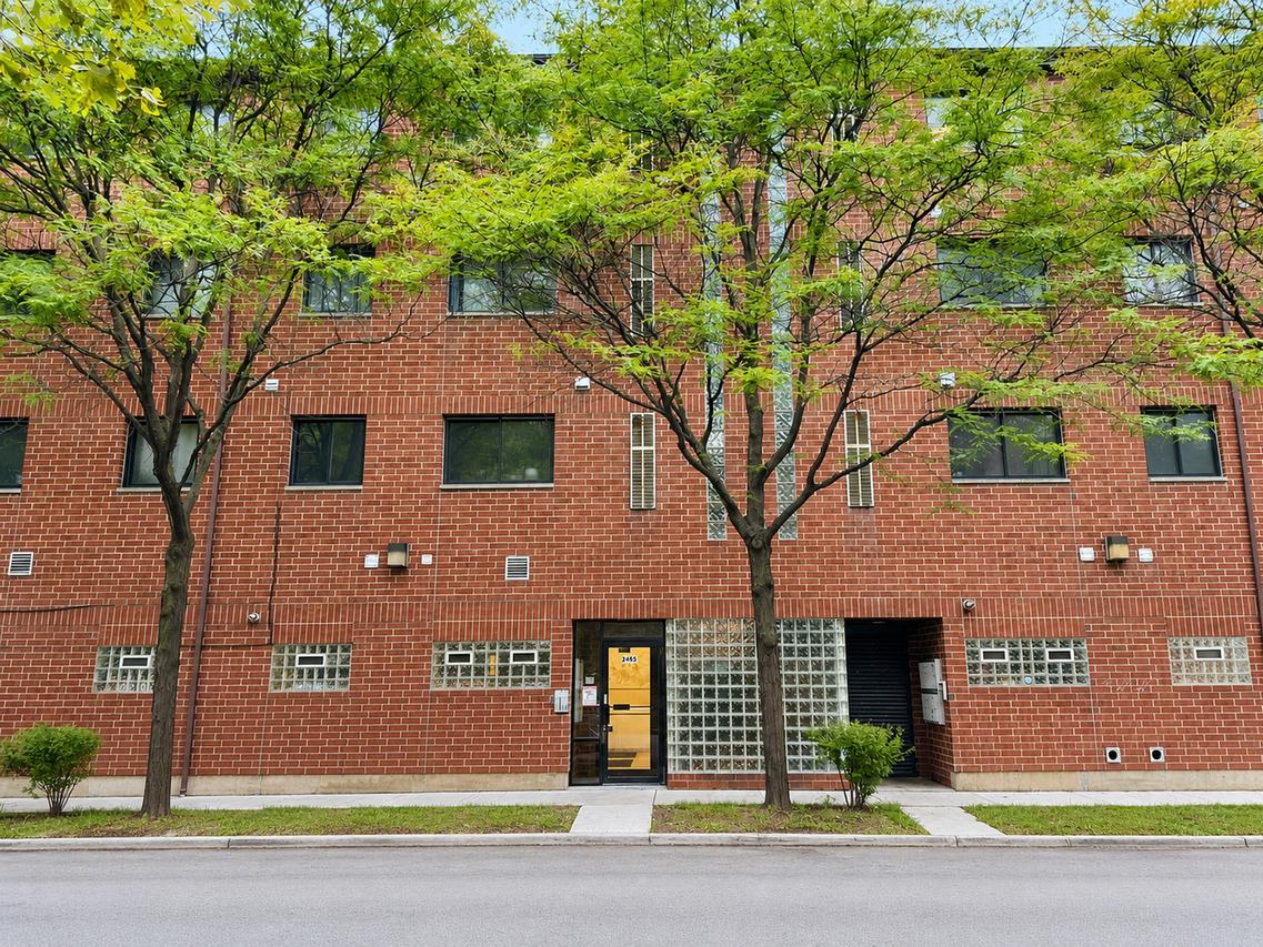 2453 S Archer Ave. #4F, Chicago, IL 60616