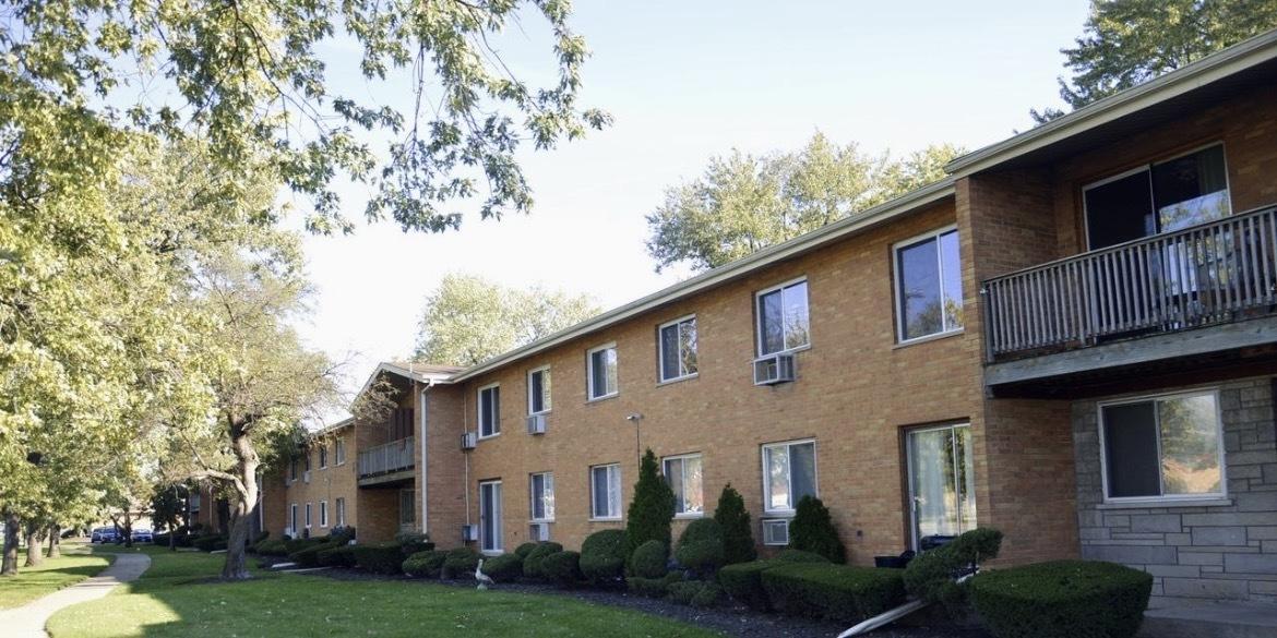 [Address Hidden by Seller], Des Plaines, IL 60016