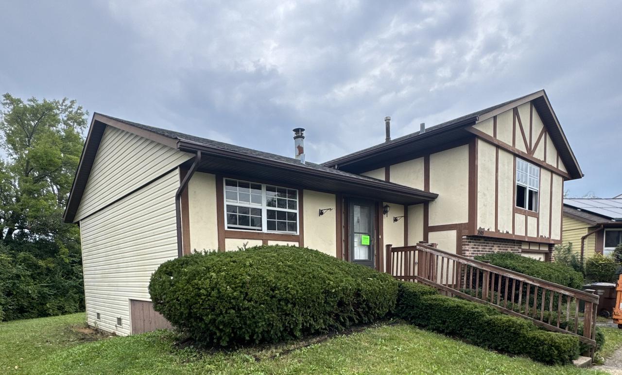 3509 Bordeaux Ct., Hazel Crest, IL 60429