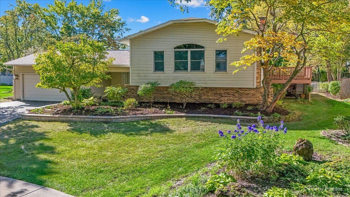 1017 Londonberry Ct., Bolingbrook, IL 60440