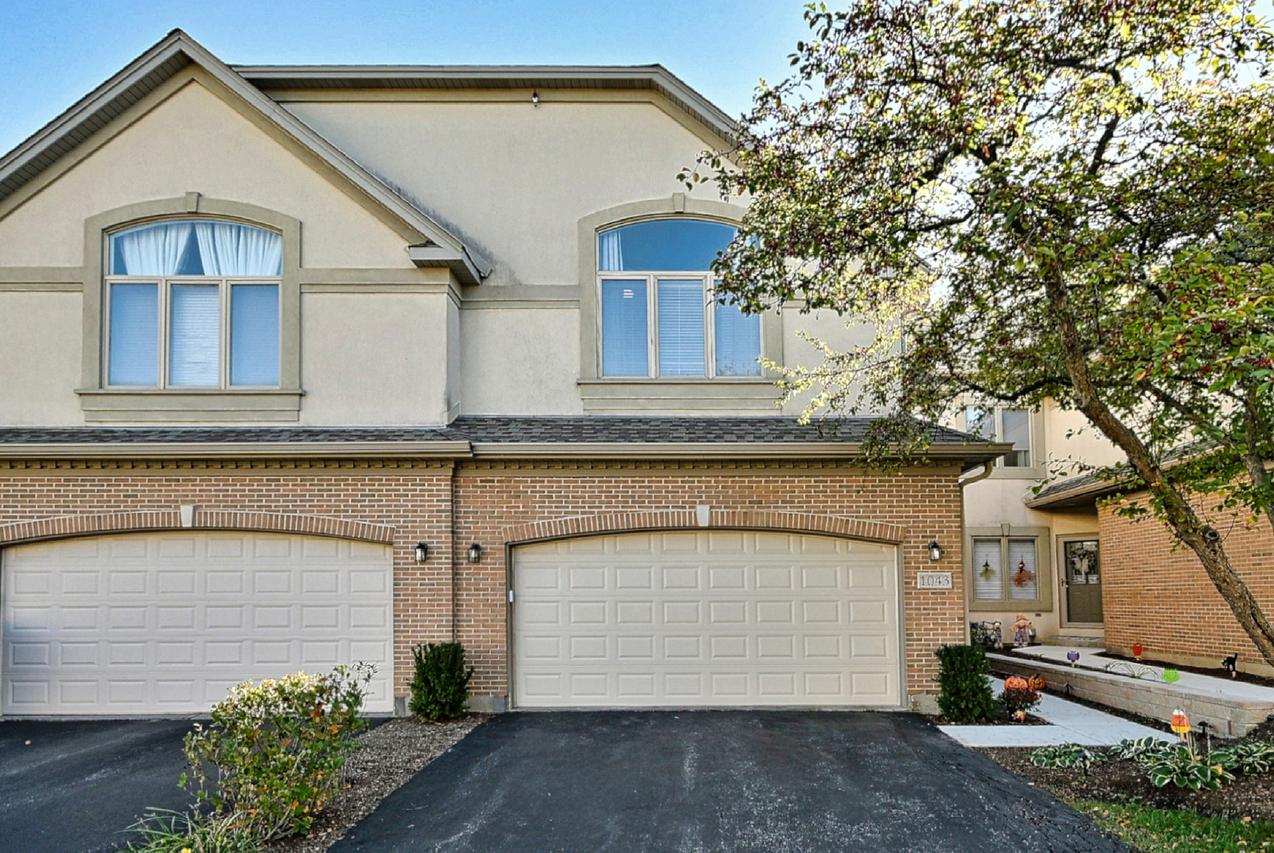 1043 W Sutton Ct., Palatine, IL 60067