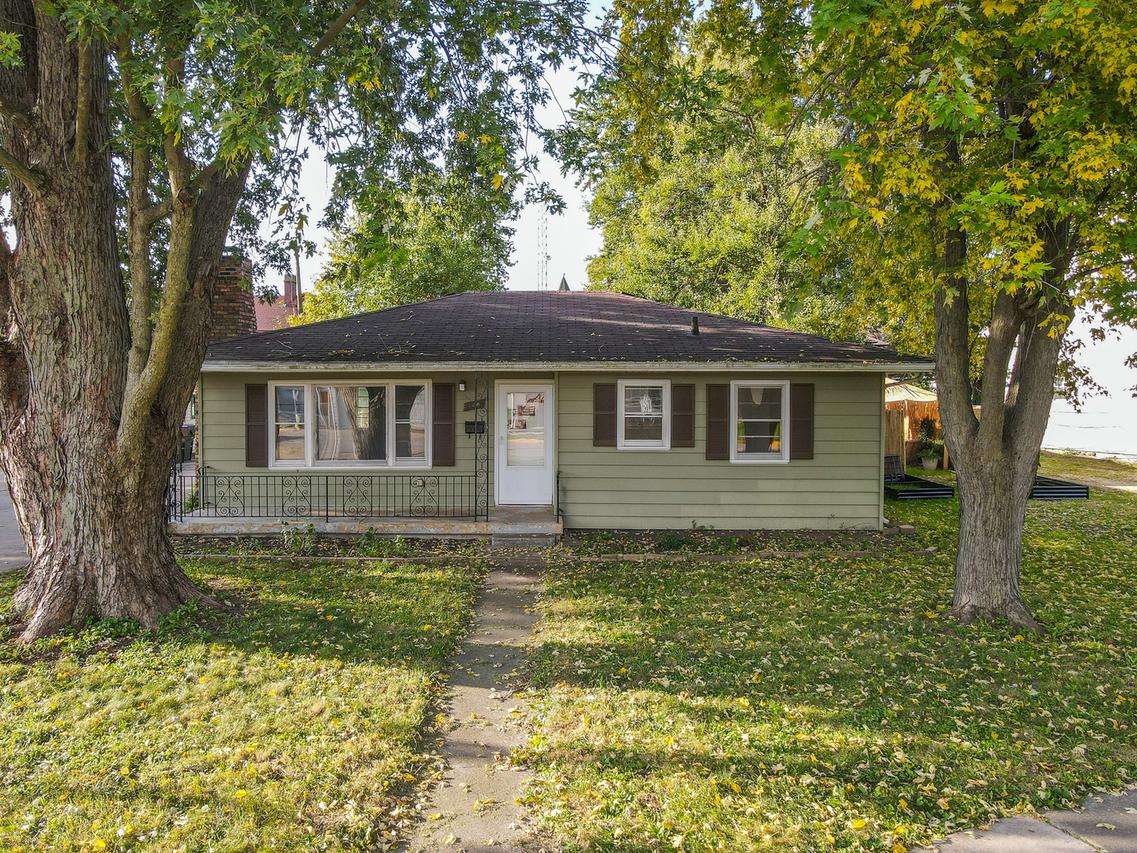 140 Section Line Rd., Manteno, IL 60950