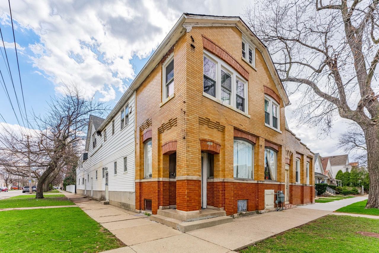 5101 W 31st Pl., Cicero, IL 60804