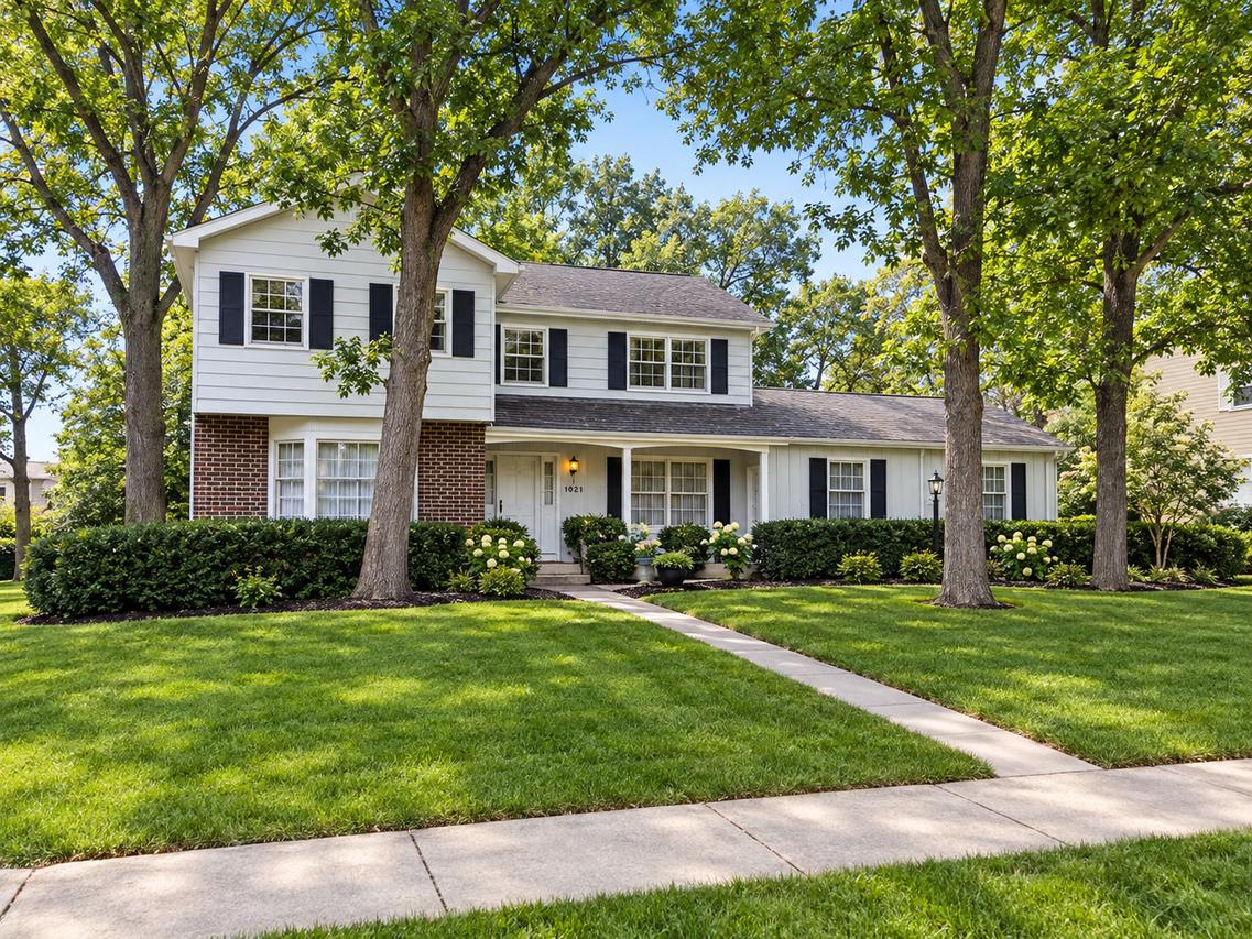 1021 Anne Rd., Naperville, IL 60540