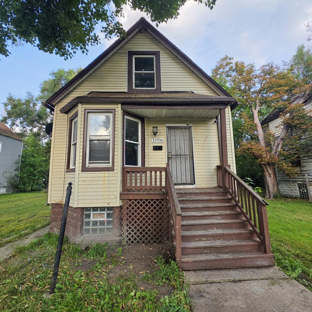11936 S Prairie Ave., Chicago, IL 60628