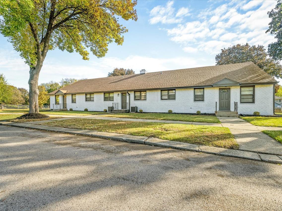 820 Cottage Grove Ave., Rockford, IL 61103
