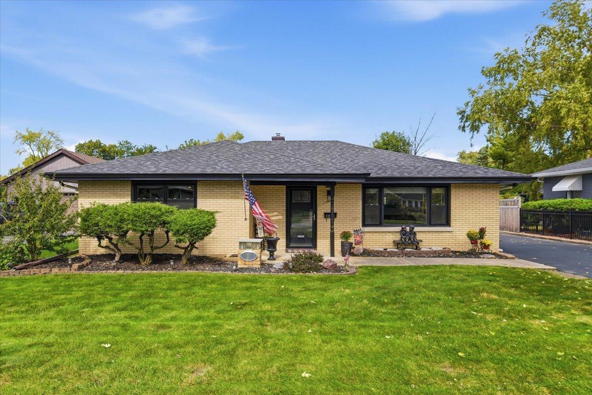 [Address Hidden by Seller], Joliet, IL 60435